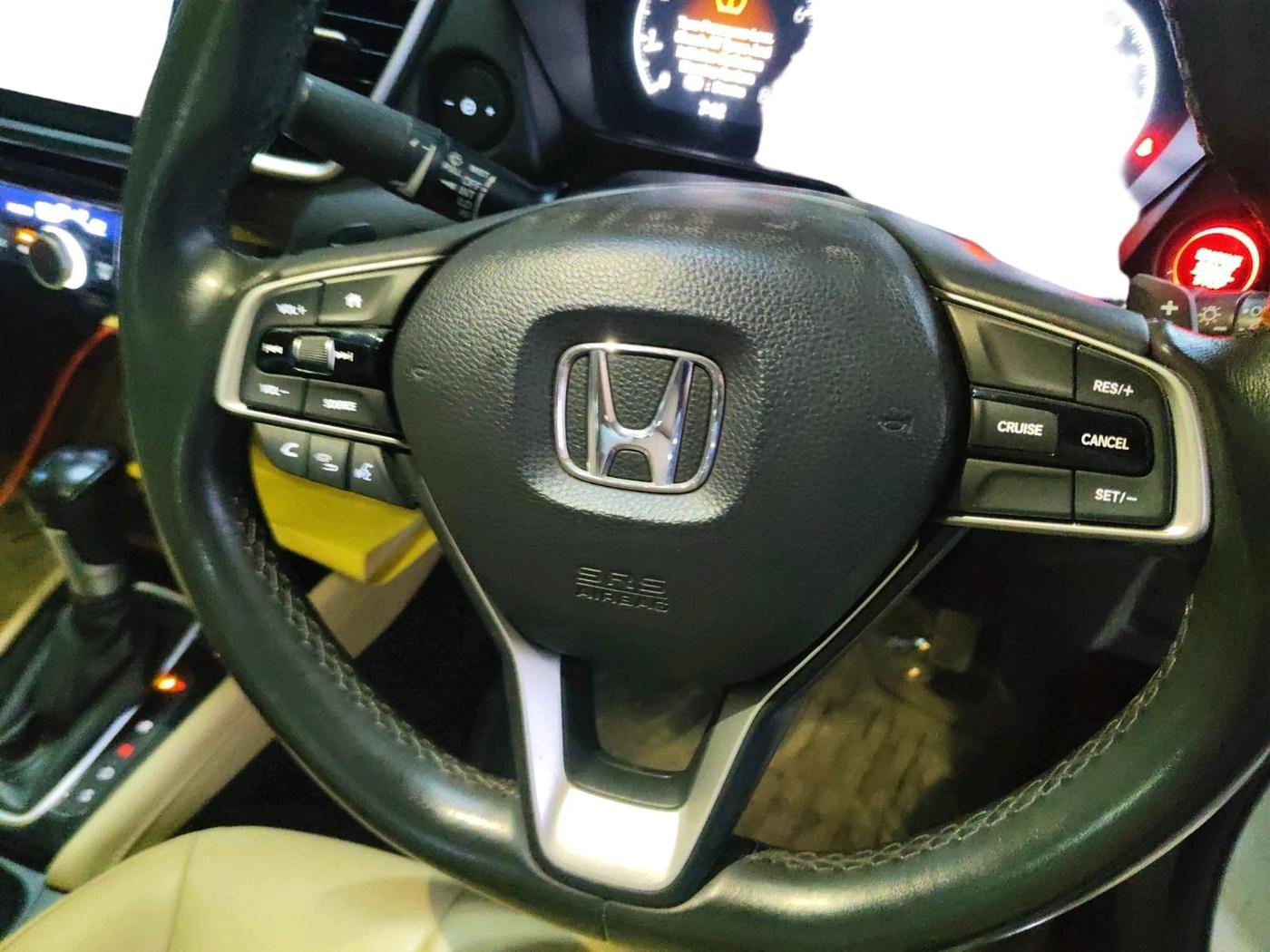 2022 Honda City 1.5L I-VTEC ZX CVT, Petrol, Automatic, 37,025 km, interior