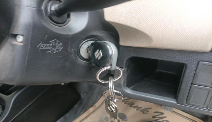 2015 Maruti Wagon R 1.0 LXI CNG, CNG, Manual, 88,043 km, interior