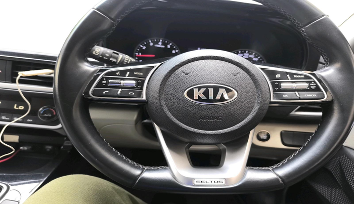 2020 KIA SELTOS HTX IVT 1.5 PETROL, Petrol, Automatic, 70,078 km, interior