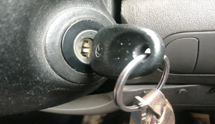 2013 Hyundai i10 ERA 1.1, CNG, Manual, 1,14,967 km, interior