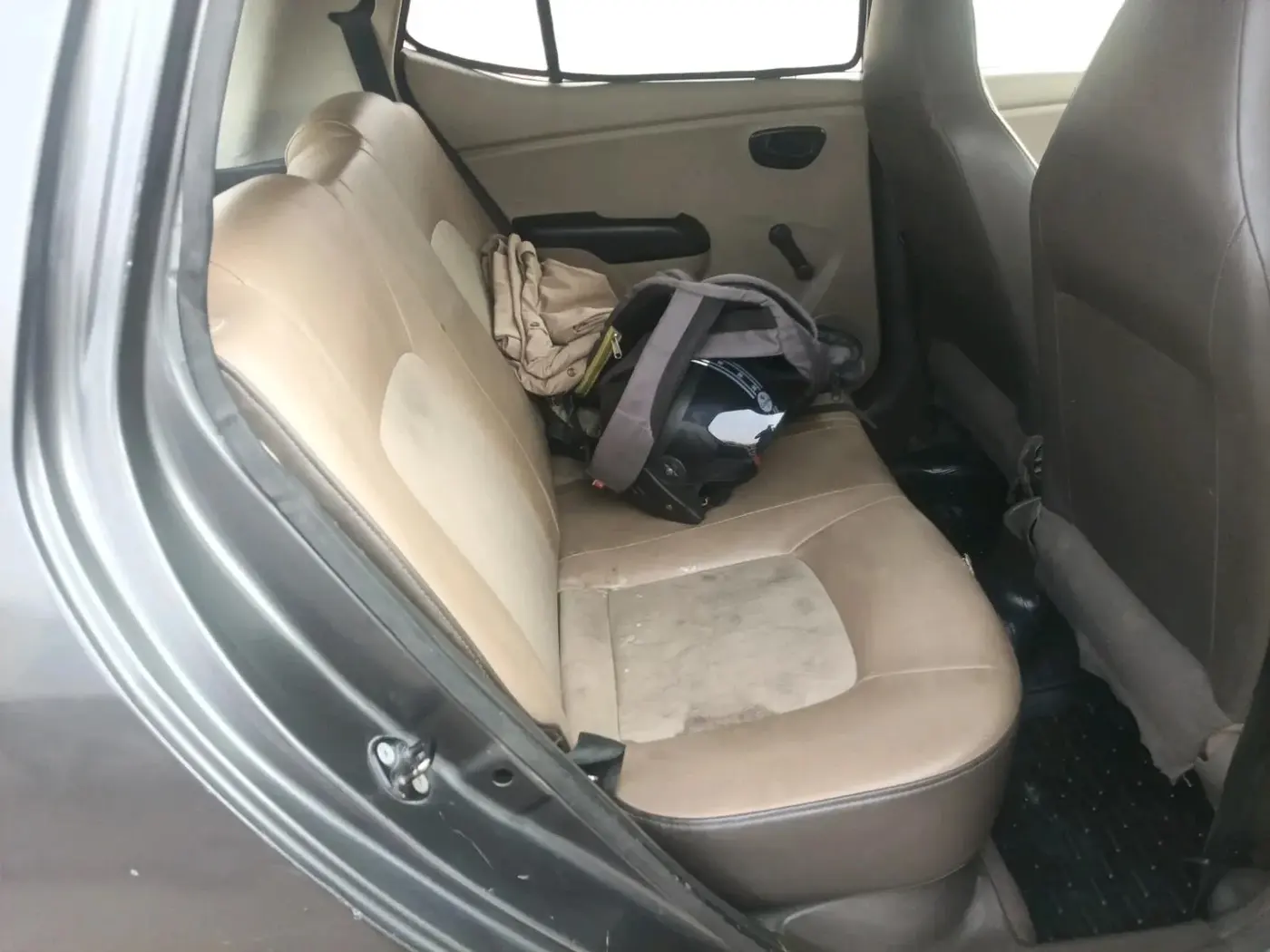 2013 Hyundai i10 ERA 1.1, CNG, Manual, 1,14,967 km, interior