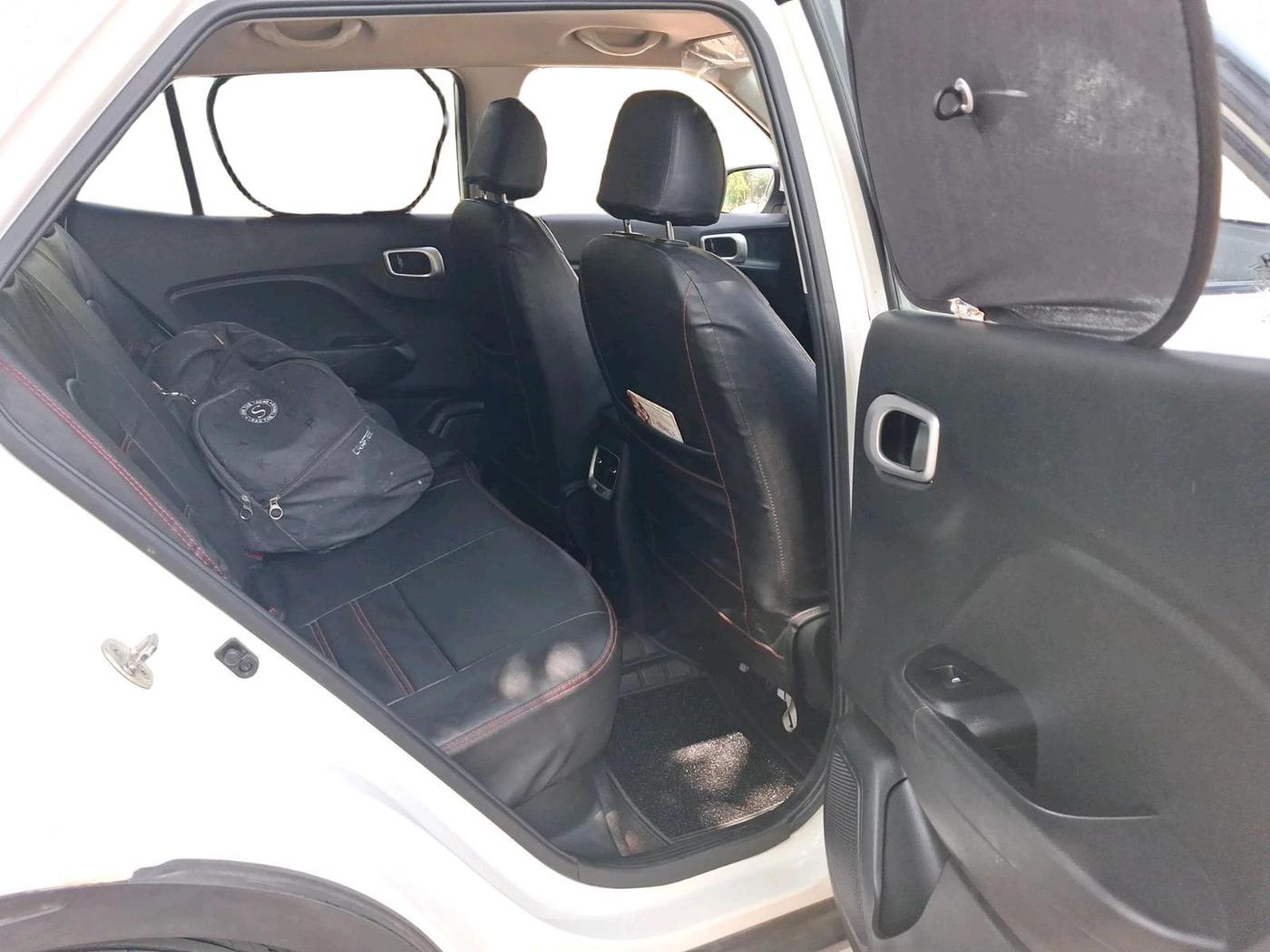 2021 Hyundai VENUE S 1.2, Petrol, Manual, 21,676 km, interior