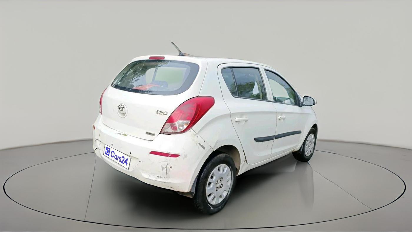2013 Hyundai i20 MAGNA (O) 1.2, CNG, Manual, 1,00,809 km, exterior