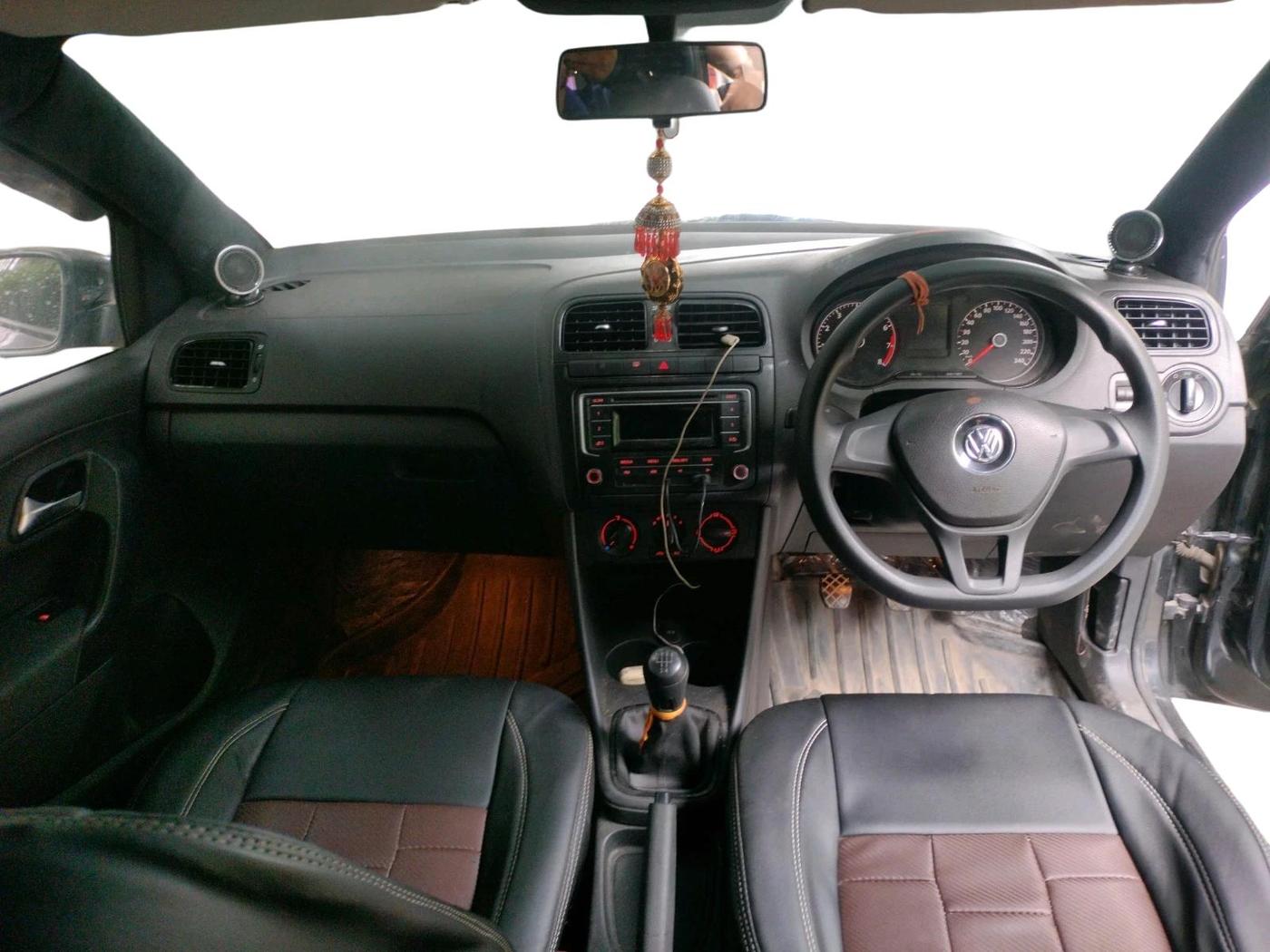 2014 Volkswagen Polo COMFORTLINE 1.2L, CNG, Manual, 29,334 km, interior