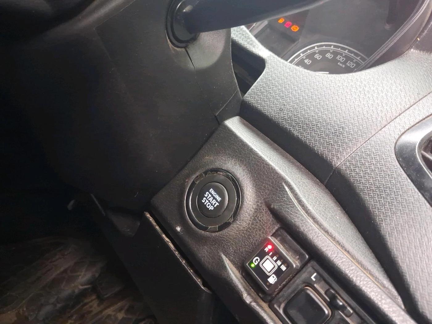 2022 Maruti Vitara Brezza VXI, Petrol, Manual, 1,13,838 km, interior