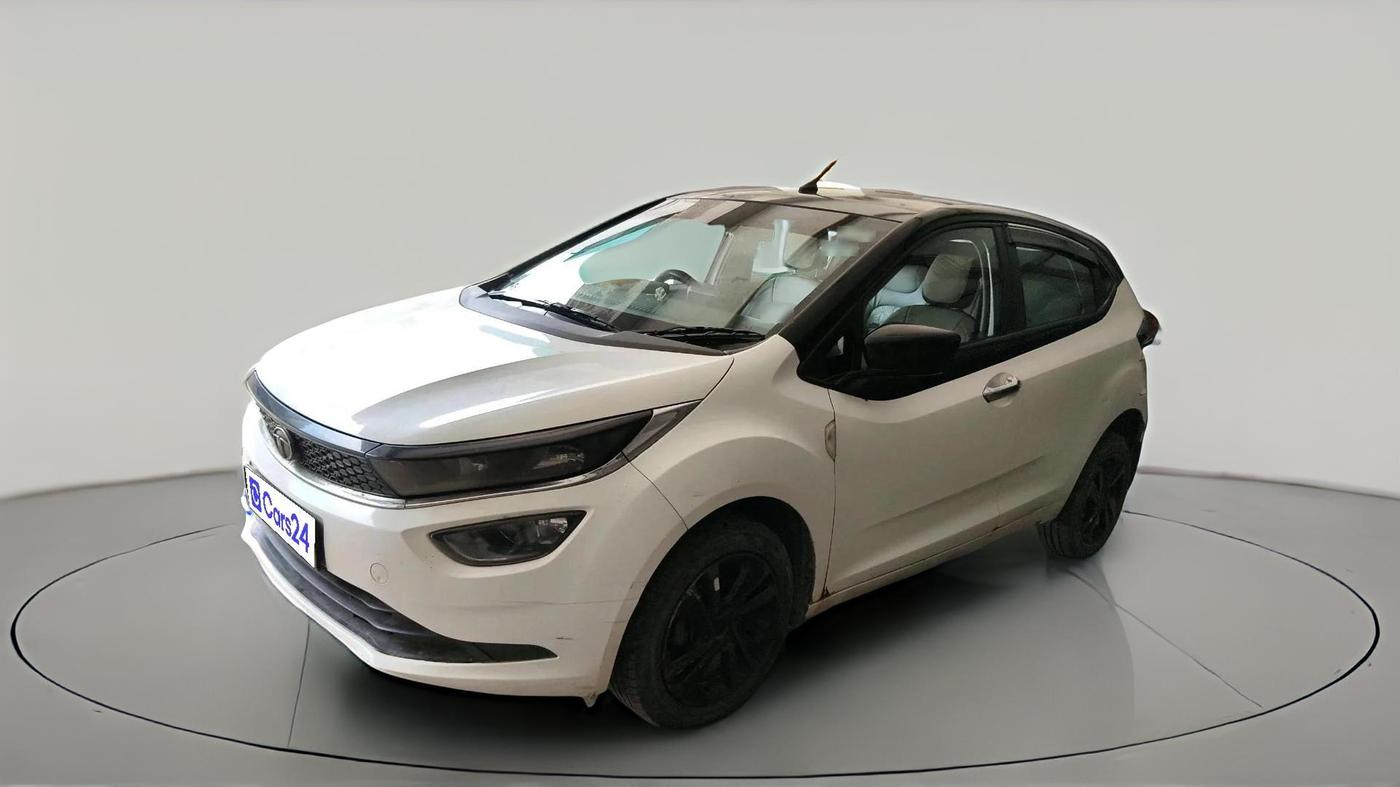 2023 Tata ALTROZ XT DIESEL, Diesel, Manual, 70,116 km, exterior