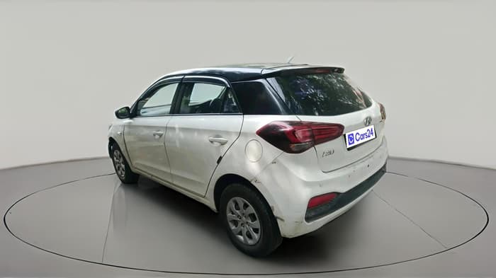 2018 Hyundai Elite i20 MAGNA EXECUTIVE 1.4 CRDI, Diesel, Manual, 1,28,169 km, exterior