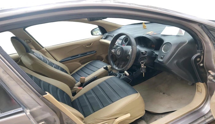 2015 Honda Amaze 1.2L I-VTEC S, Petrol, Manual, 1,17,667 km, interior