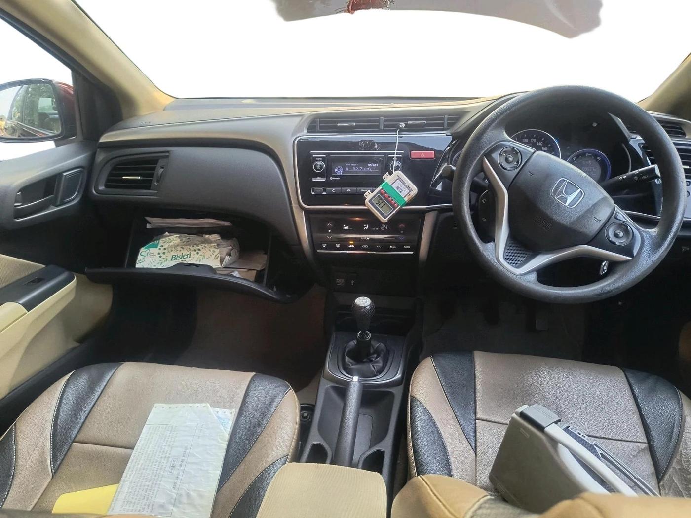 2015 Honda City 1.5L I-VTEC SV, Petrol, Manual, 1,09,639 km, interior