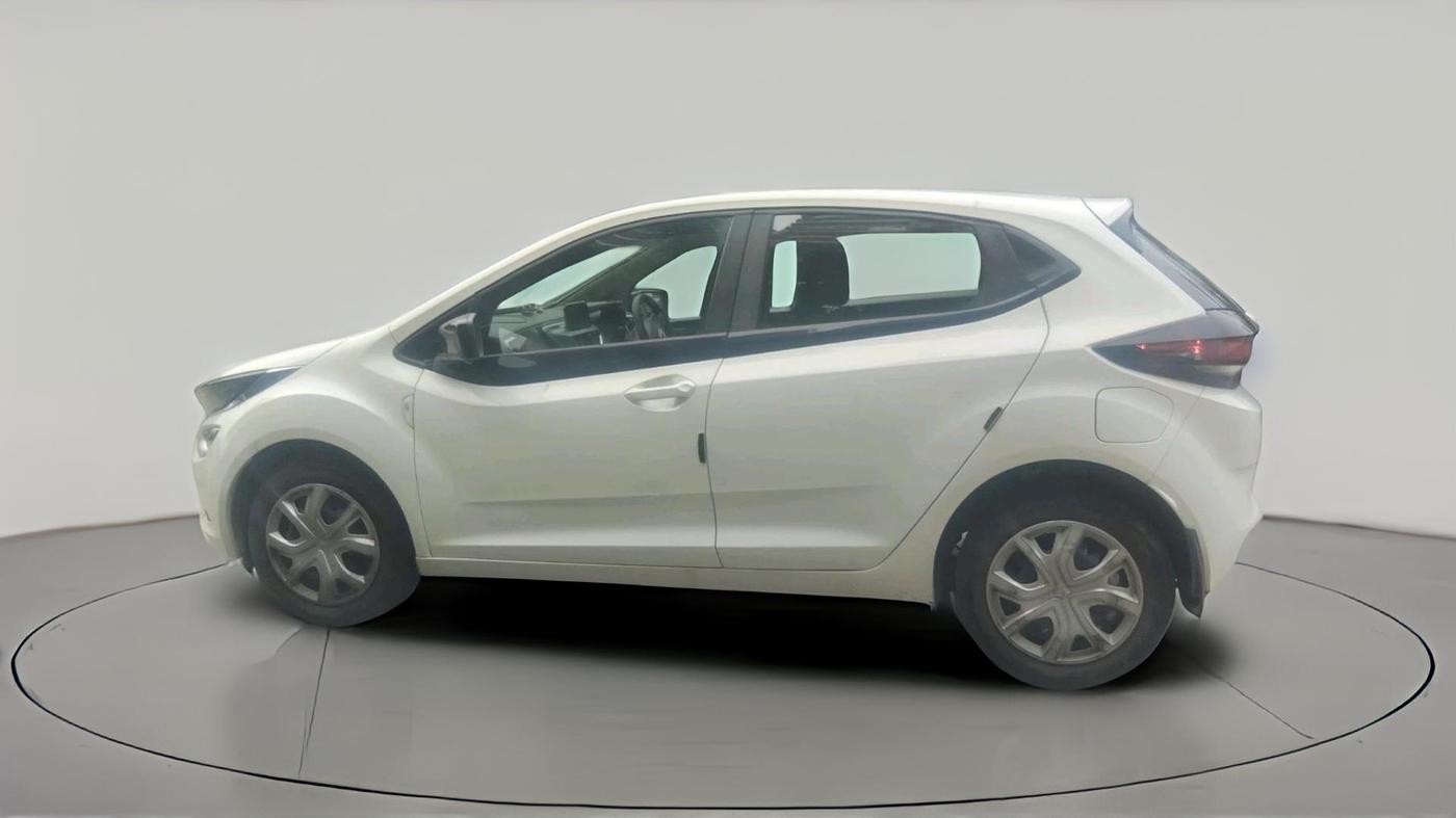 2023 Tata ALTROZ XT PETROL, Petrol, Manual, 24,834 km, exterior