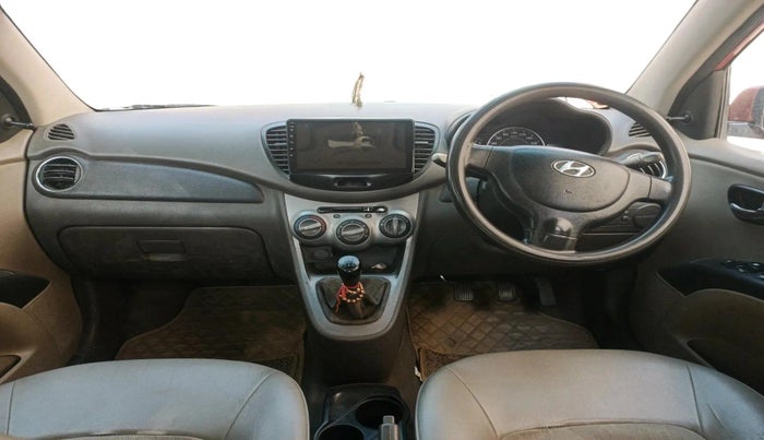 2011 Hyundai i10 MAGNA 1.1, CNG, Manual, 1,17,799 km, interior