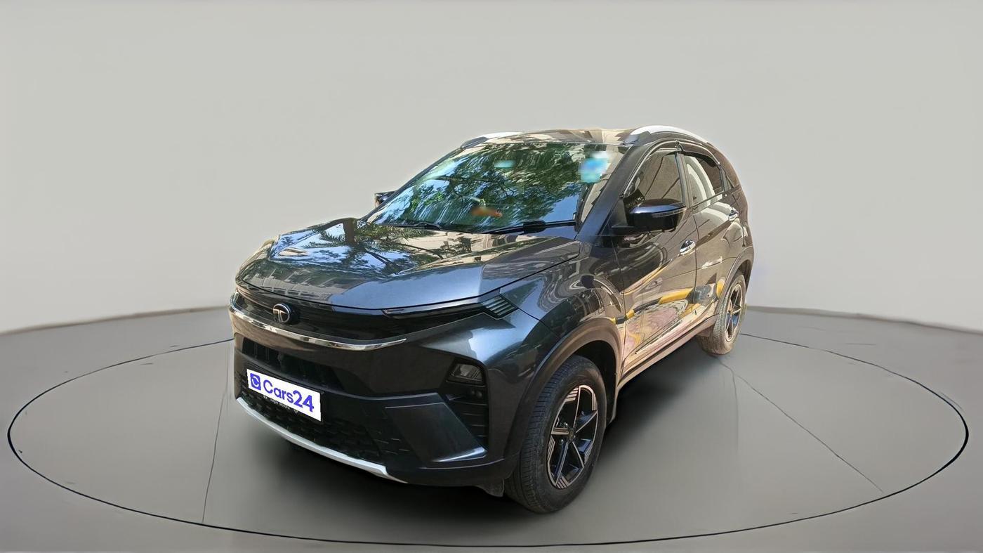 2025 Tata NEXON Creative Plus S CNG, CNG, Manual, 30,704 km, exterior