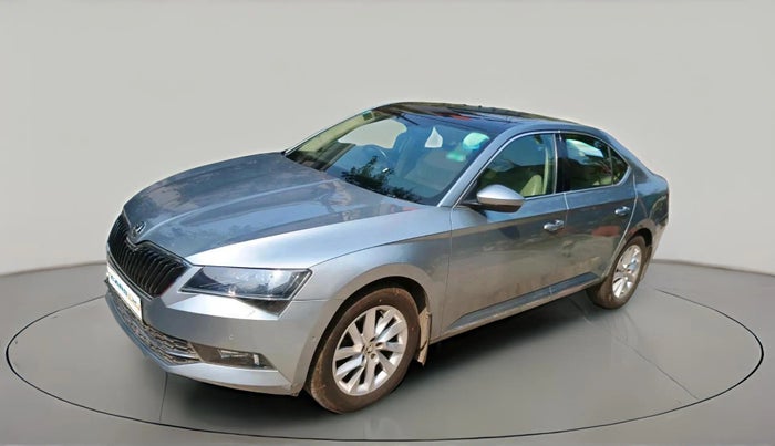 2018 Skoda Superb L&K 1.8 TSI AT, Petrol, Automatic, 1,20,530 km, exterior