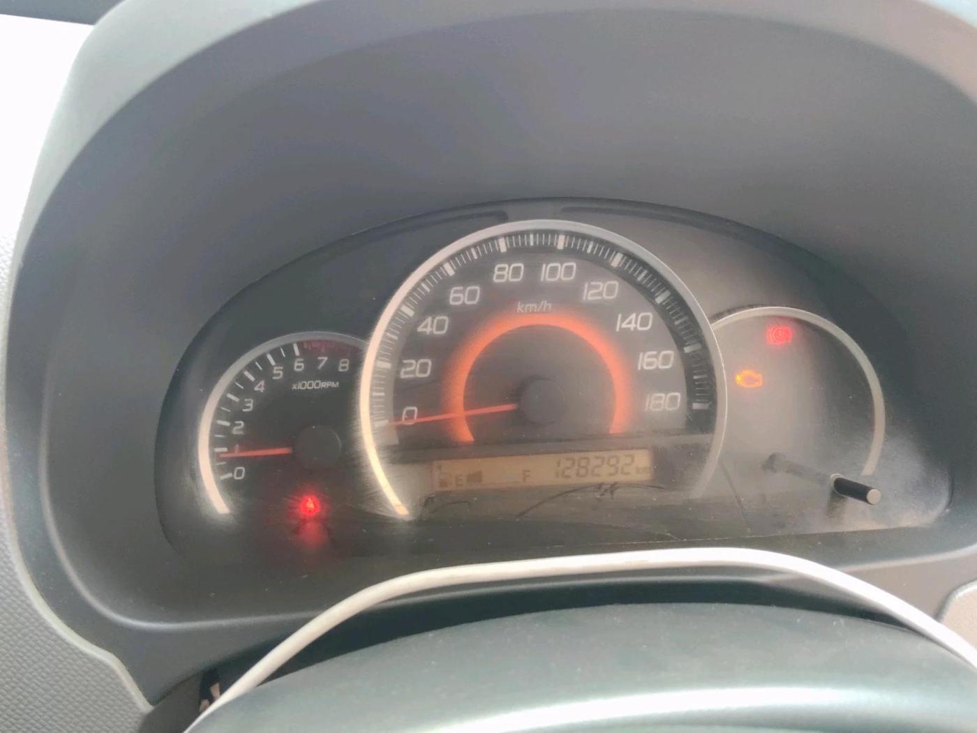 2011 Maruti Wagon R 1.0 VXI, CNG, Manual, 1,28,292 km, interior