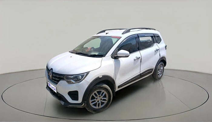 2020 Renault TRIBER RXT, Petrol, Manual, 1,04,309 km, exterior