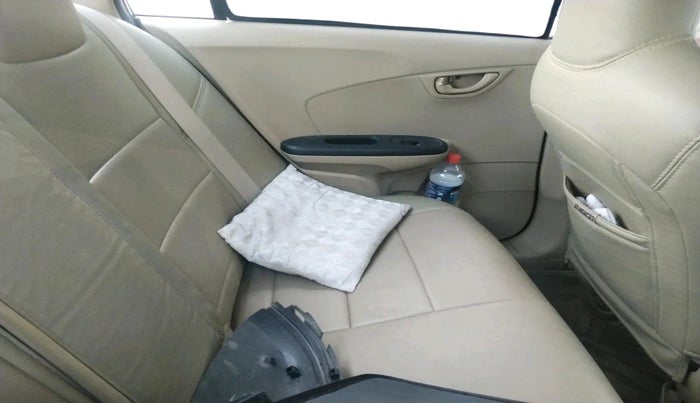 2015 Honda Amaze 1.2L I-VTEC S, CNG, Manual, 78,014 km, interior