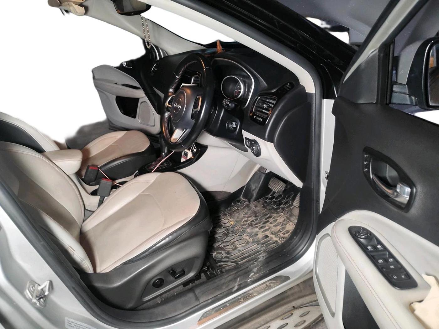 2019 Jeep Compass LIMITED PLUS PETROL AT, Petrol, Automatic, 69,664 km, interior