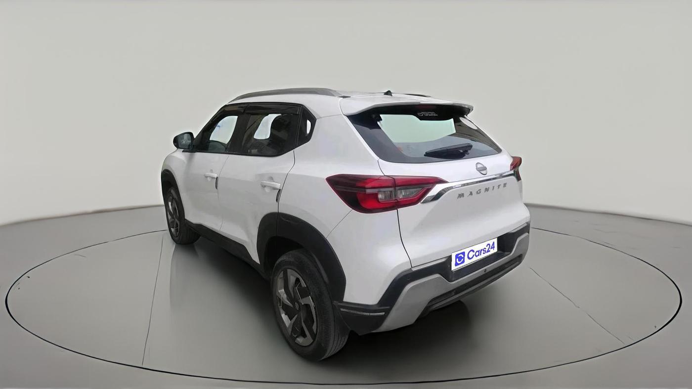 2021 Nissan MAGNITE XL, Petrol, Manual, 28,379 km, exterior