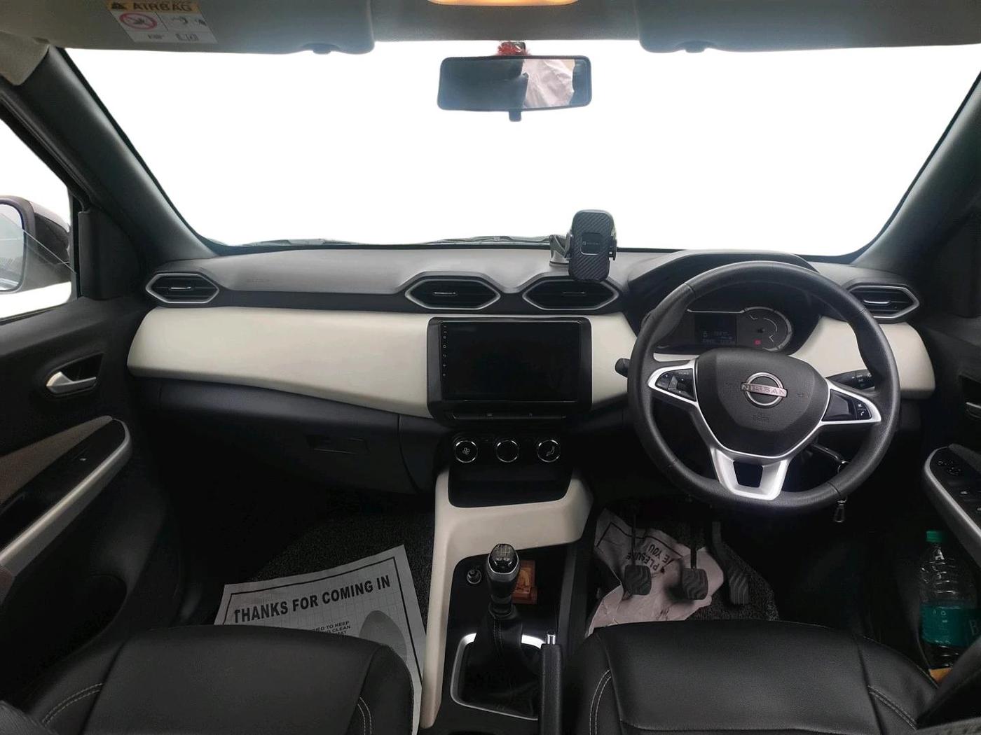 2021 Nissan MAGNITE XL, Petrol, Manual, 28,379 km, interior