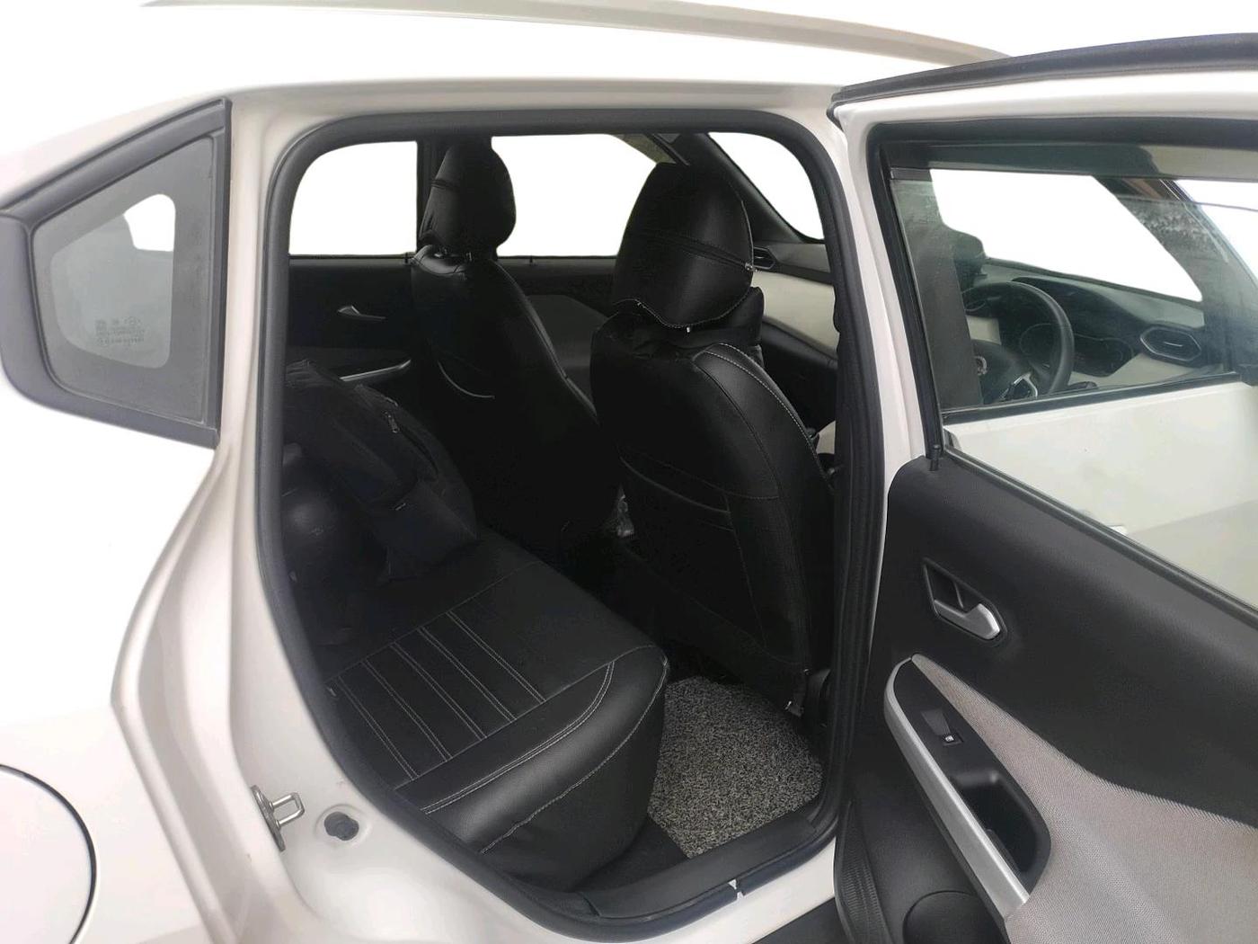 2021 Nissan MAGNITE XL, Petrol, Manual, 28,379 km, interior