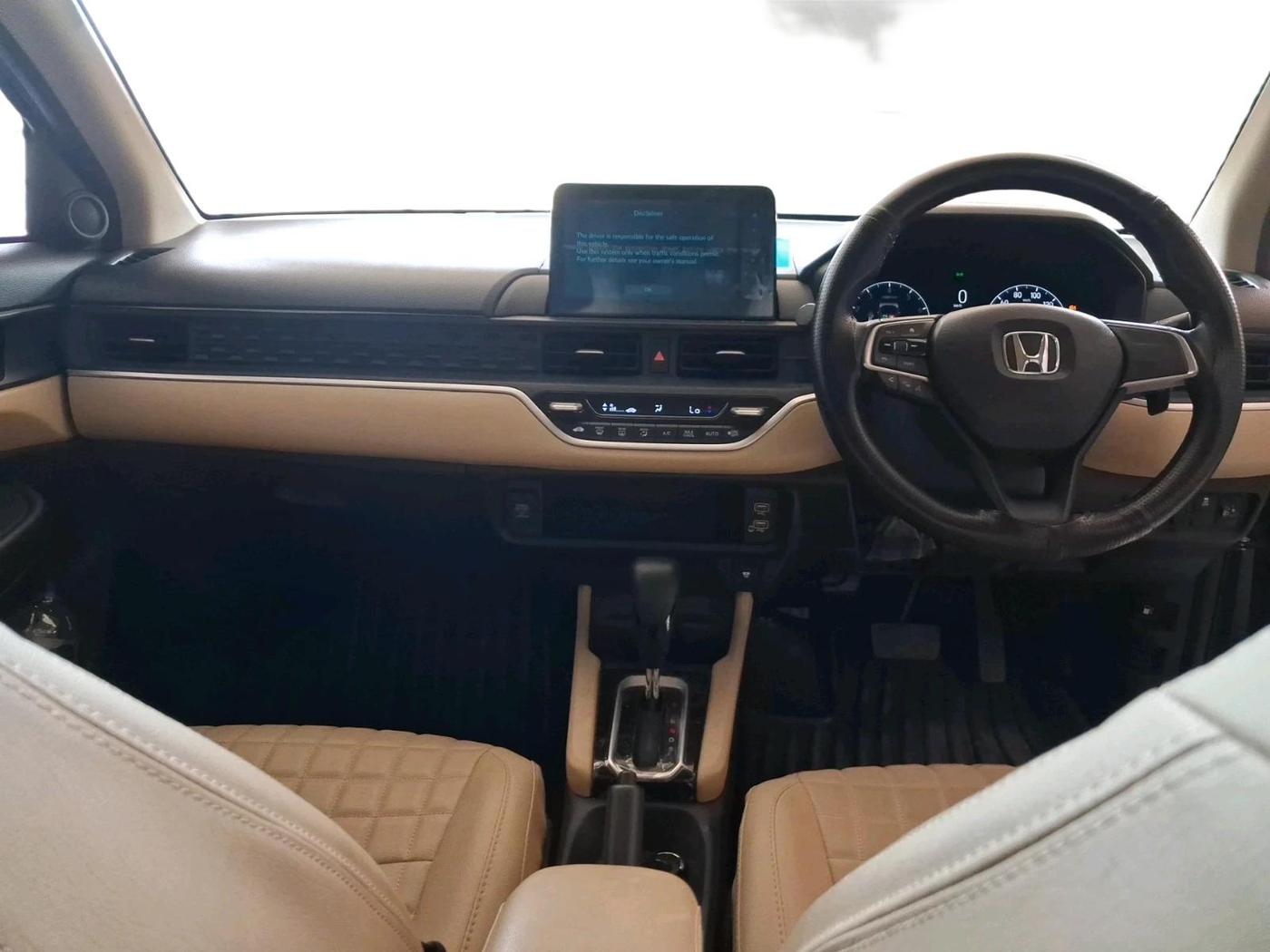 2025 Honda Amaze 1.2L I-VTEC VX CVT, Petrol, Automatic, 5,971 km, interior