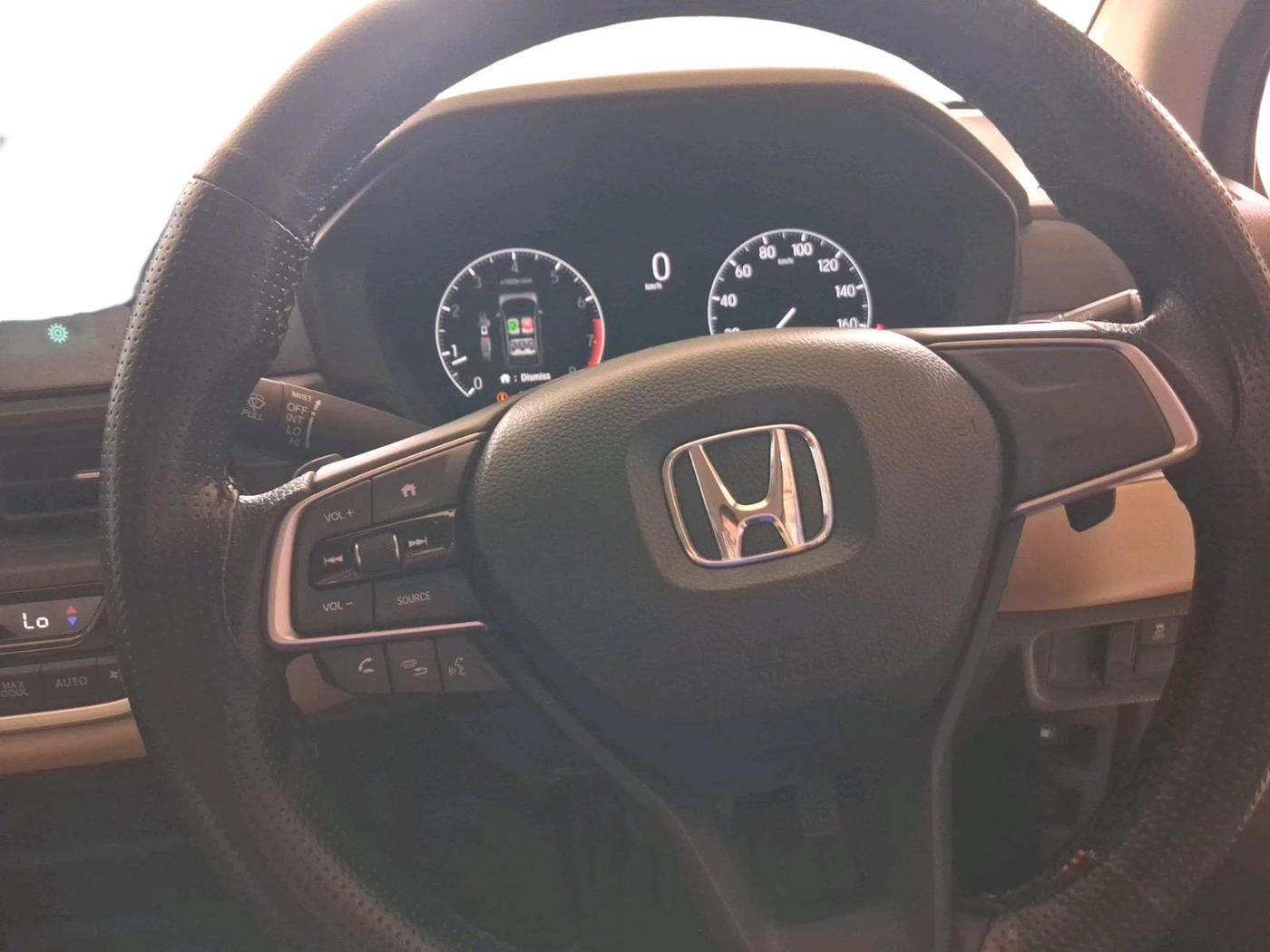 2025 Honda Amaze 1.2L I-VTEC VX CVT, Petrol, Automatic, 5,971 km, interior