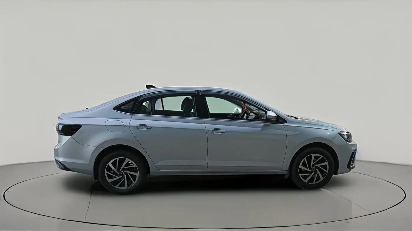 2022 Volkswagen VIRTUS TOPLINE TSI 1.0 AT, Petrol, Automatic, 69,187 km, exterior