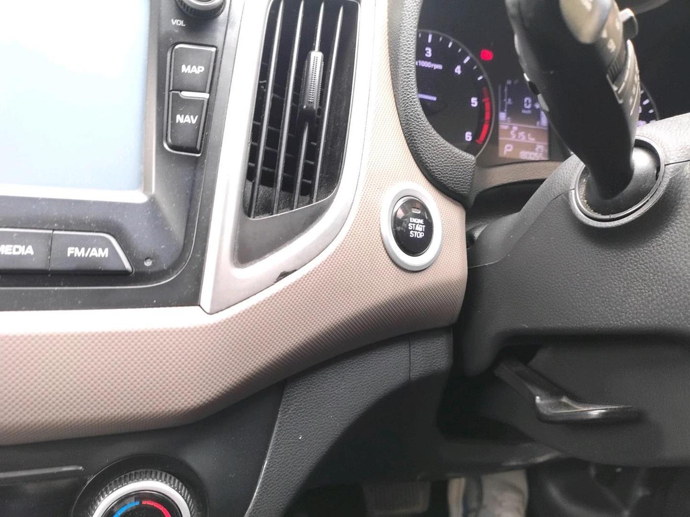 2017 Hyundai Creta SX PLUS AT 1.6 DIESEL, Diesel, Automatic, 1,80,057 km, interior