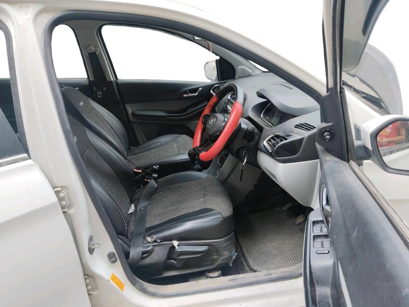 2021 Tata Tiago XZ PLUS PETROL, Petrol, Manual, 76,284 km, interior