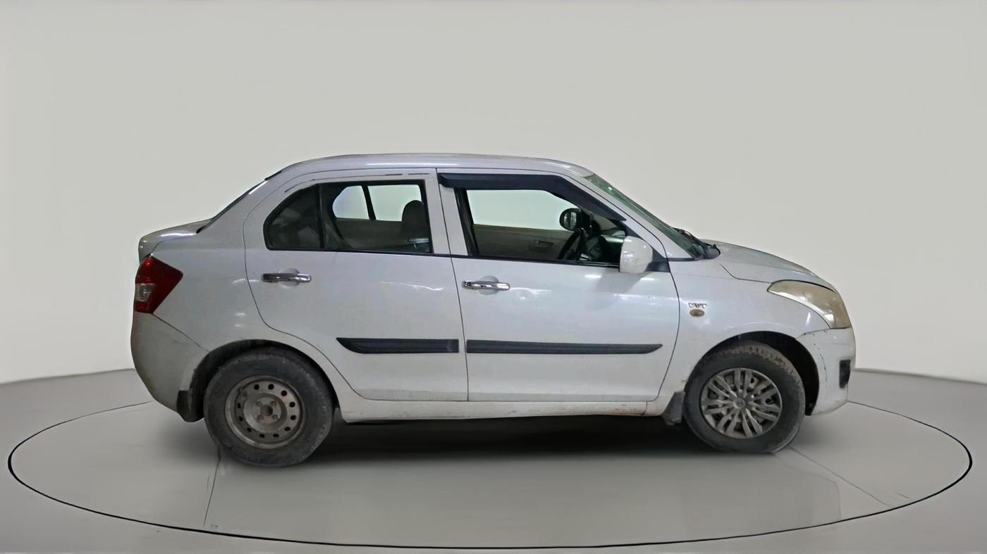 2013 Maruti Swift Dzire LXI, CNG, Manual, 1,30,568 km, exterior
