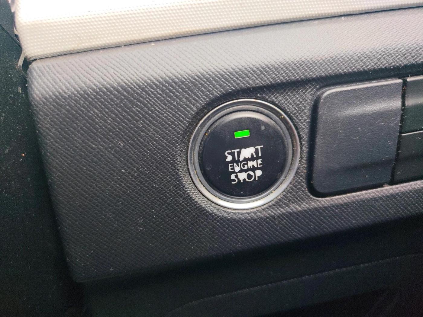2021 Tata PUNCH ACCOMPLISHED MT, Petrol, Manual, 61,648 km, interior