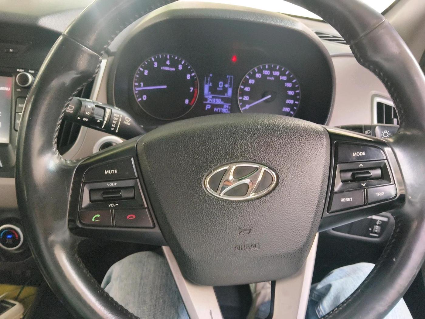2017 Hyundai Creta SX PLUS AT 1.6 PETROL, Petrol, Automatic, 1,47,790 km, interior