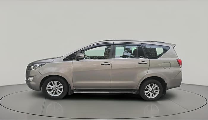 2018 Toyota Innova Crysta 2.4 G 7 STR, Diesel, Manual, 1,88,142 km, exterior