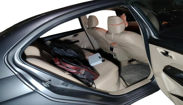 2017 Maruti Ciaz ALPHA 1.4 PETROL, Petrol, Manual, 48,181 km, interior