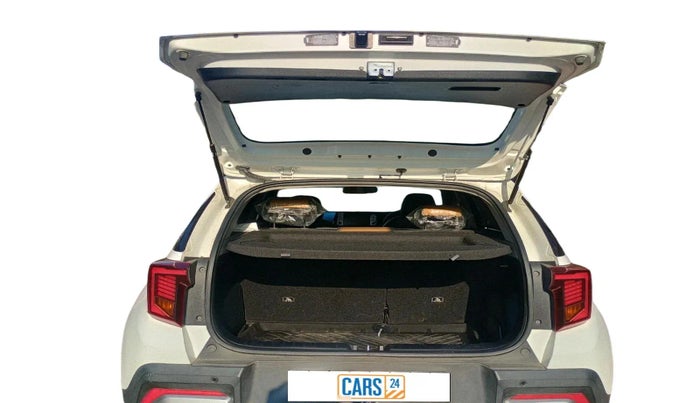 2024 KIA SONET 	 HTX 1.0 TURBO DCT, Petrol, Automatic, 17,600 km, exterior