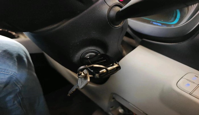 2023 Hyundai VENUE S 1.2, Petrol, Manual, 70,184 km, interior