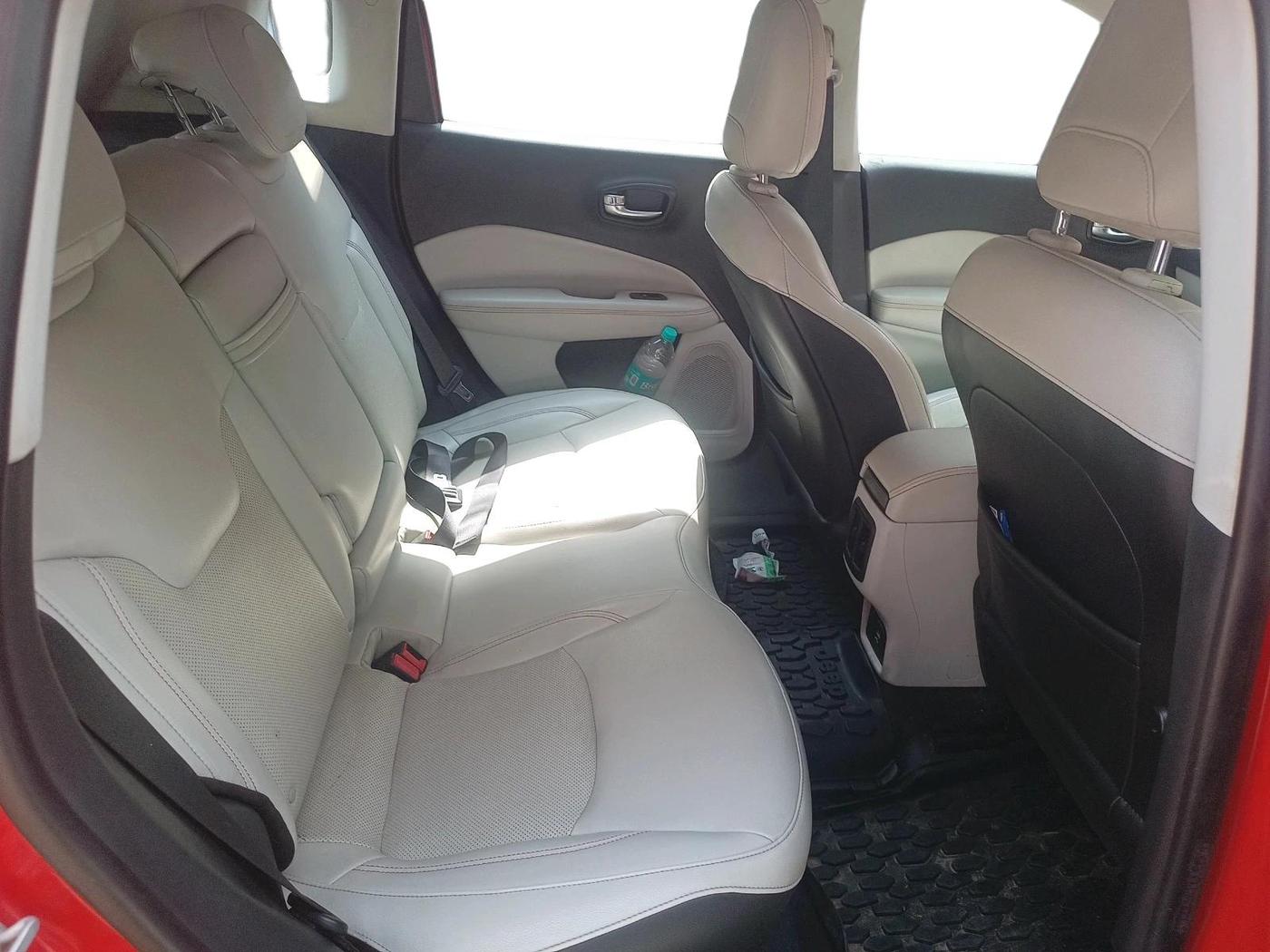 2018 Jeep Compass LIMITED 2.0 DIESEL, Diesel, Manual, 1,17,307 km, interior
