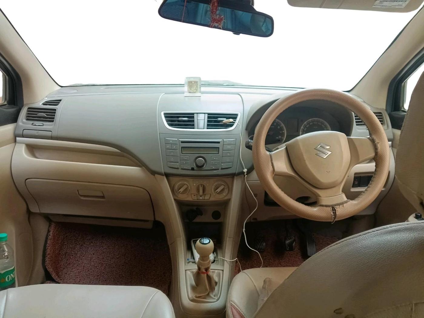 2013 Maruti Ertiga VXI, Petrol, Manual, 2,16,175 km, interior