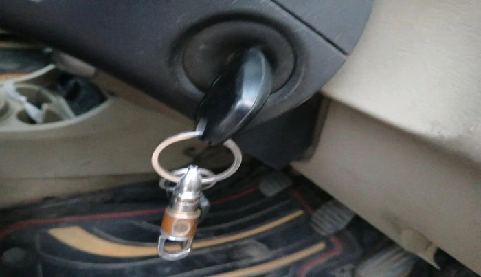 2016 Nissan Terrano XL (D), Diesel, Manual, 1,15,409 km, interior