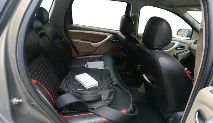 2016 Nissan Terrano XL (D), Diesel, Manual, 1,15,409 km, interior