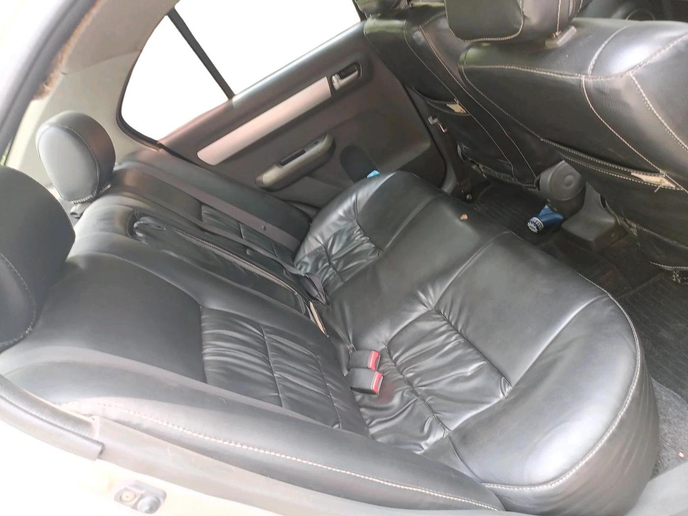 2011 Maruti Swift Dzire VXI, Petrol, Manual, 1,18,435 km, interior