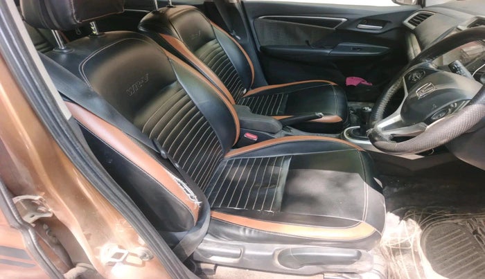 2018 Honda WR-V 1.5L I-DTEC VX MT, Diesel, Manual, 1,20,113 km, interior