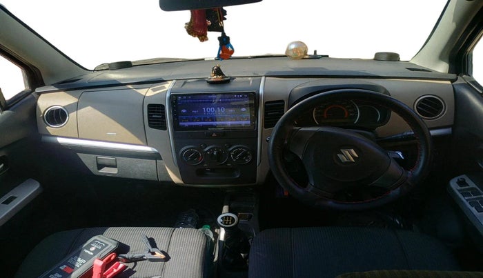 2013 Maruti Wagon R 1.0 VXI, Petrol, Manual, 1,04,879 km, interior