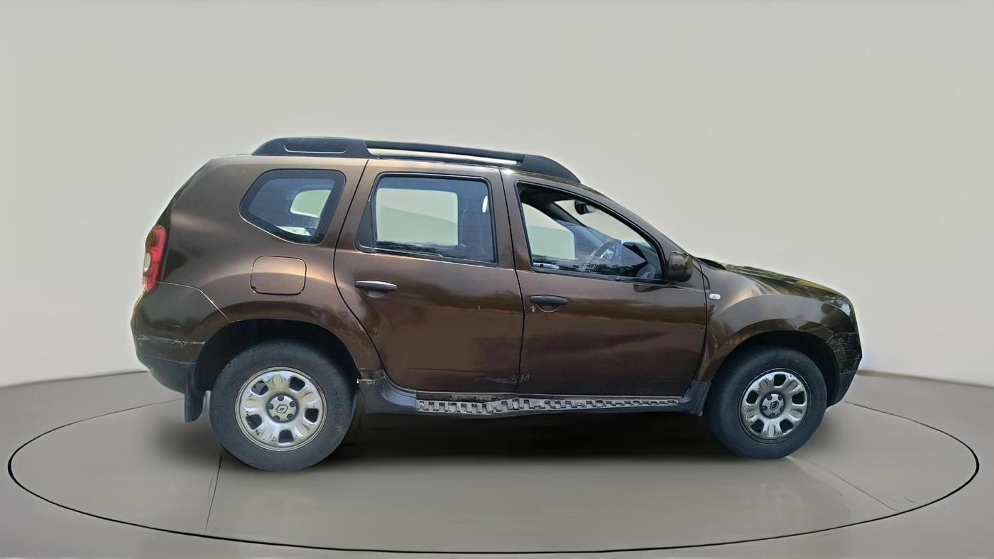 2014 Renault Duster RXE PETROL, Petrol, Manual, 76,745 km, exterior