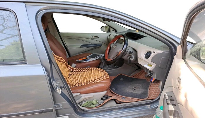 2014 Toyota Etios G, Petrol, Manual, 1,48,003 km, interior