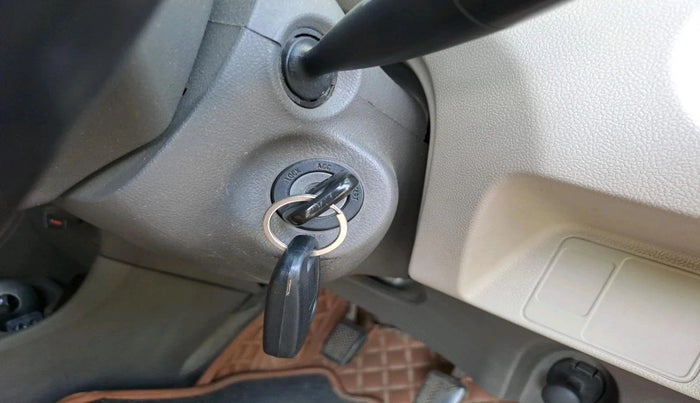 2014 Toyota Etios G, Petrol, Manual, 1,48,003 km, interior