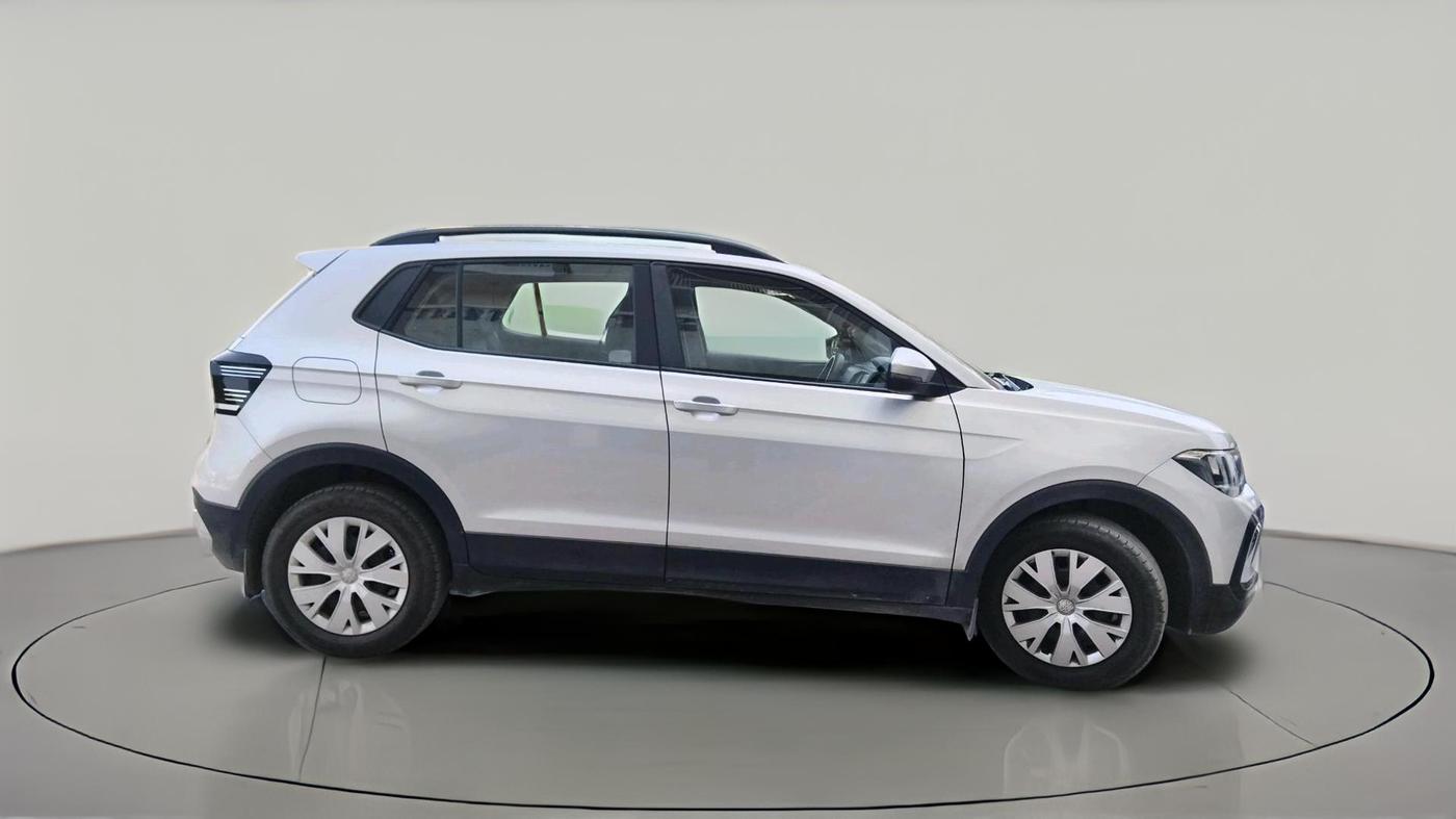 2024 Volkswagen TAIGUN COMFORTLINE 1.0 TSI MT, Petrol, Manual, 32,747 km, exterior