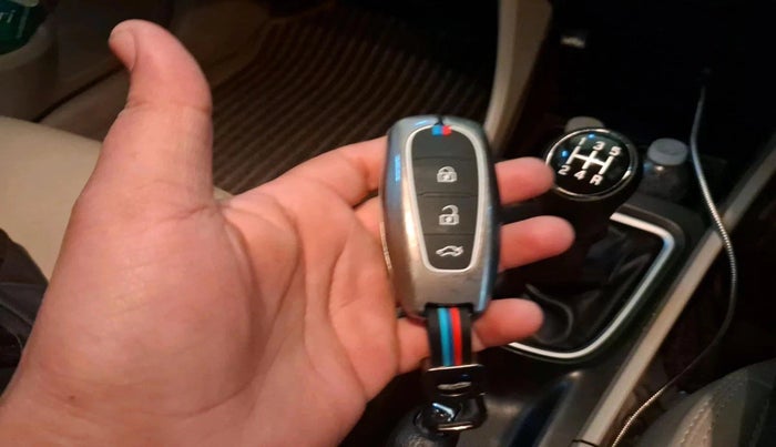 2023 Maruti Ciaz ZETA 1.5 SHVS MT PETROL, Petrol, Manual, 17,315 km, interior