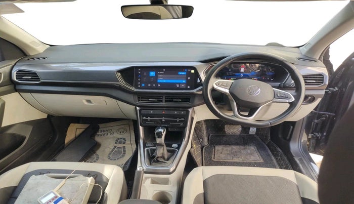 2022 Volkswagen TAIGUN TOPLINE 1.0 TSI AT, Petrol, Automatic, 8,537 km, interior