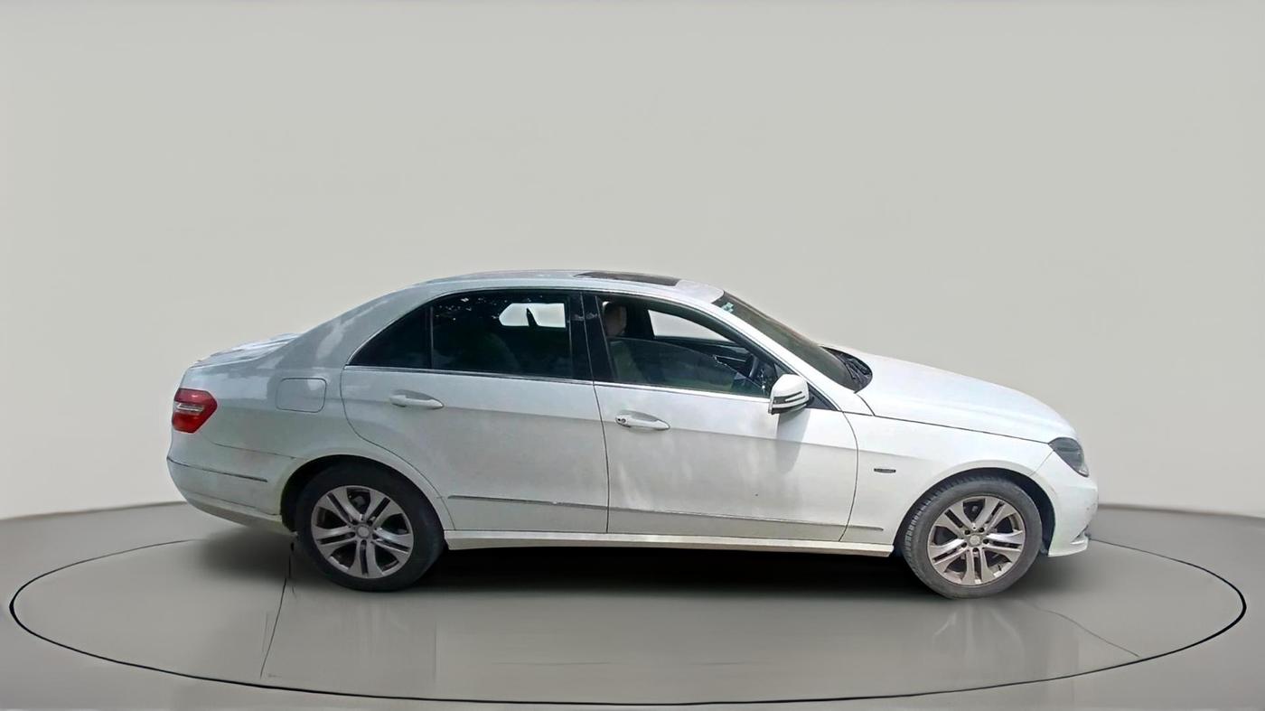 2012 Mercedes Benz E Class E 200 CGI AVANTGARDE, Petrol, Automatic, 57,888 km, exterior